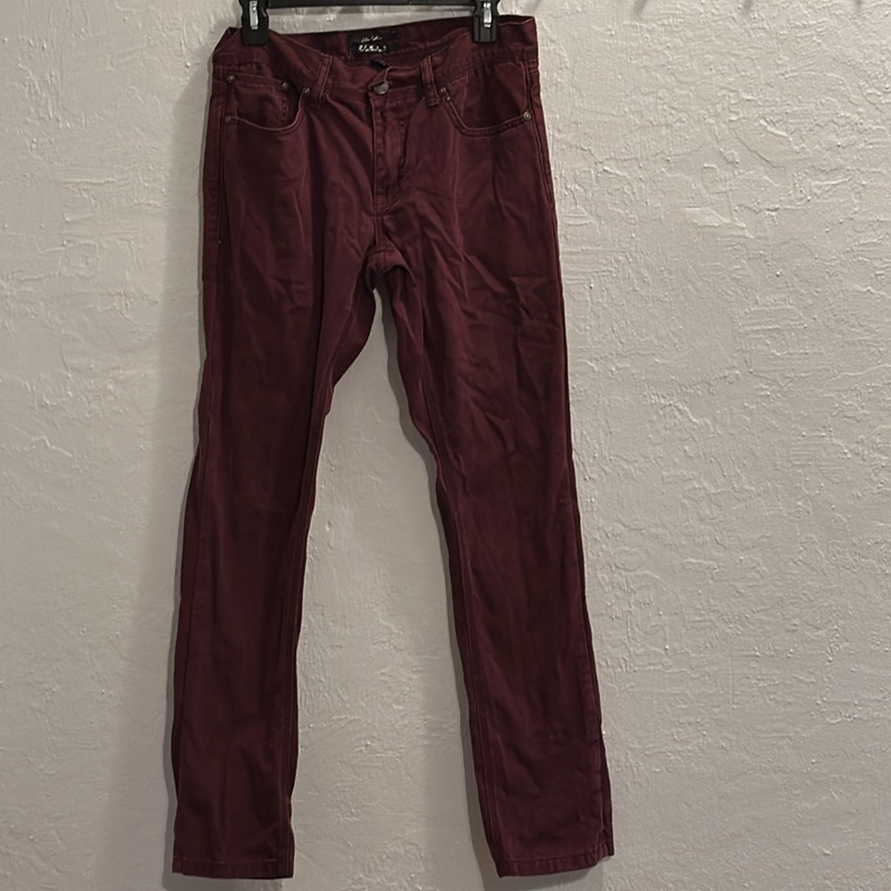 Forever 21 Men’s Burgundy Slim Skinny Pants - Size 30
